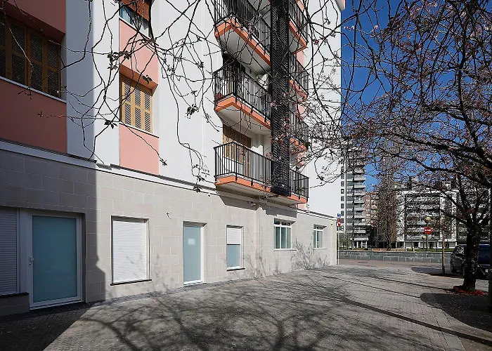 Elegant Lasarte Oria